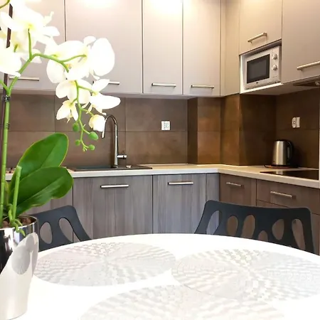 Apartment Szmaragd *